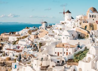 Santorini Griechenland Urlaub Reisetipps Sehenswürdigkeiten Kykladen