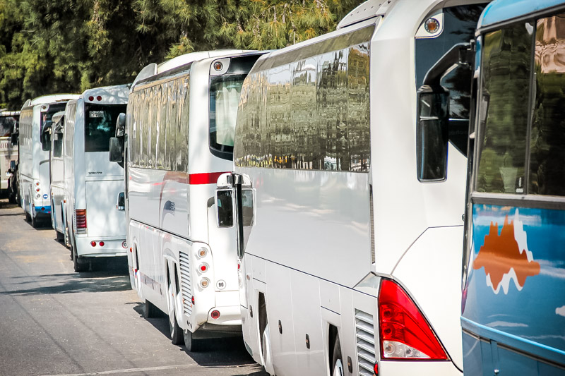 griechenland busse öffentlicher personennahverkehr