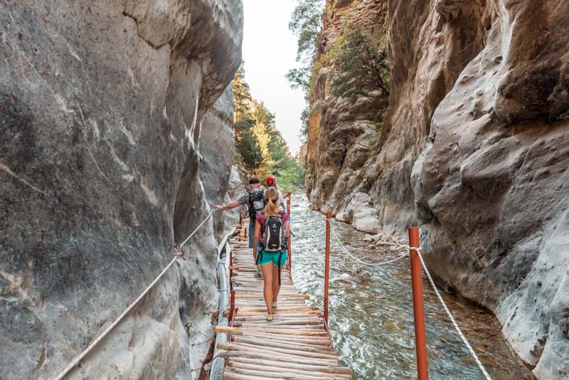 Samaria Schlucht Kreta Reisefuehrer Wanderung