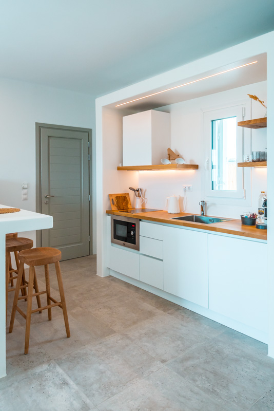 My Suite Milos Adamas Apartments