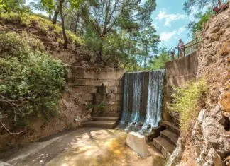 Sieben Quellen Rhodos Epta Piges Wasserfall