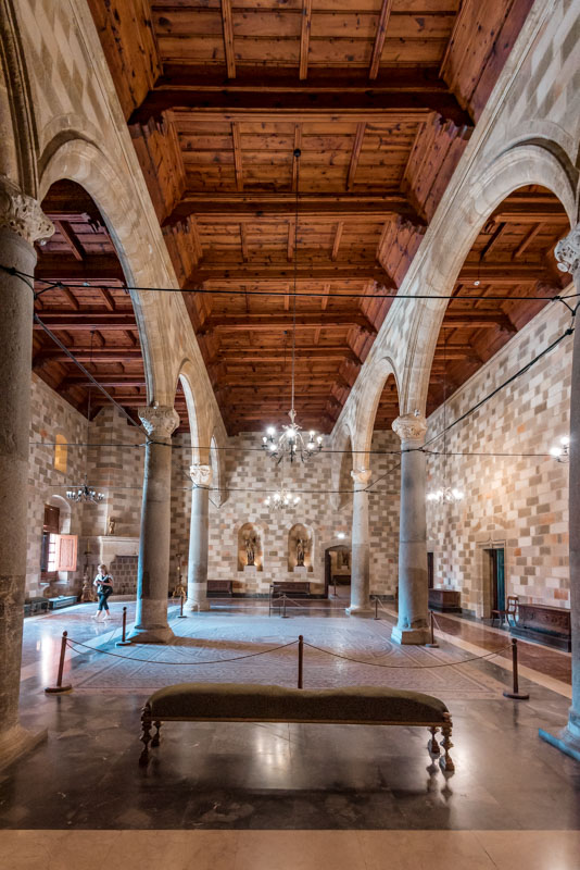 Großmeisterpalast Rhodos Erfahrung Ausstellung großer Saal