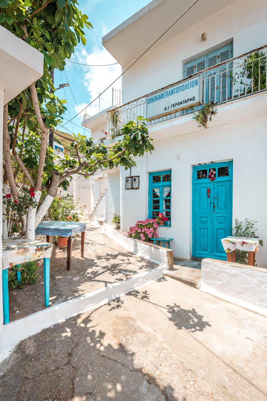 Serifos Panagia Kafeneion Gerontari