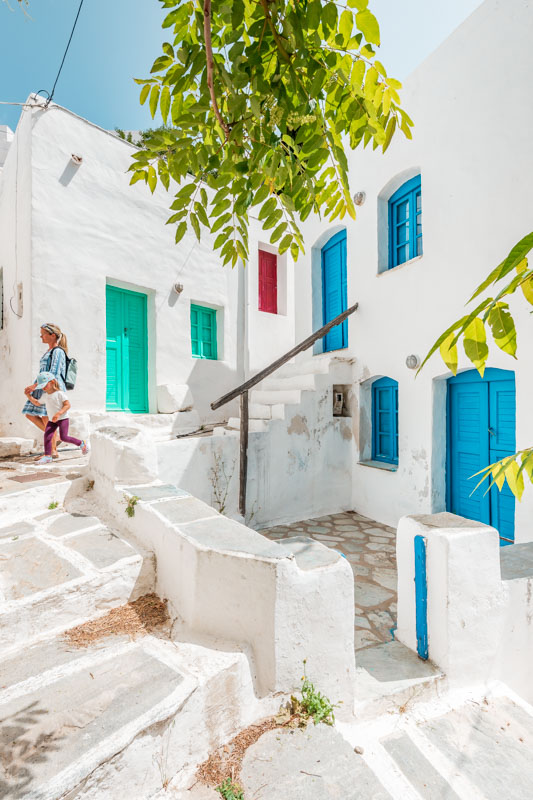 Serifos Sehenswürdigkeiten Chora weiße Gassen blaue Türen